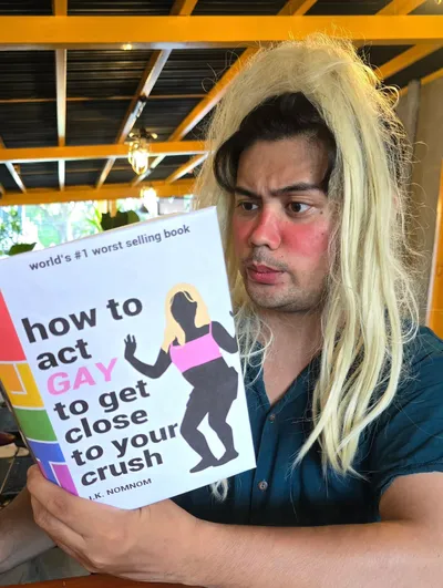 How To Act Gay To Get Close To Your Crush