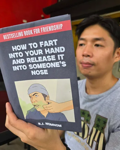 How To Fart Into Your Hand And Release It Into Someones Nose